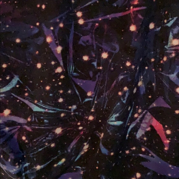 Galaxy Print Capri Legging - Picture 2 of 4